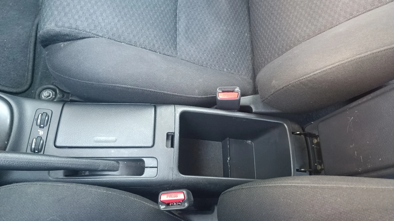 Toyota Avensis | Mobile.bg � ����������� 11