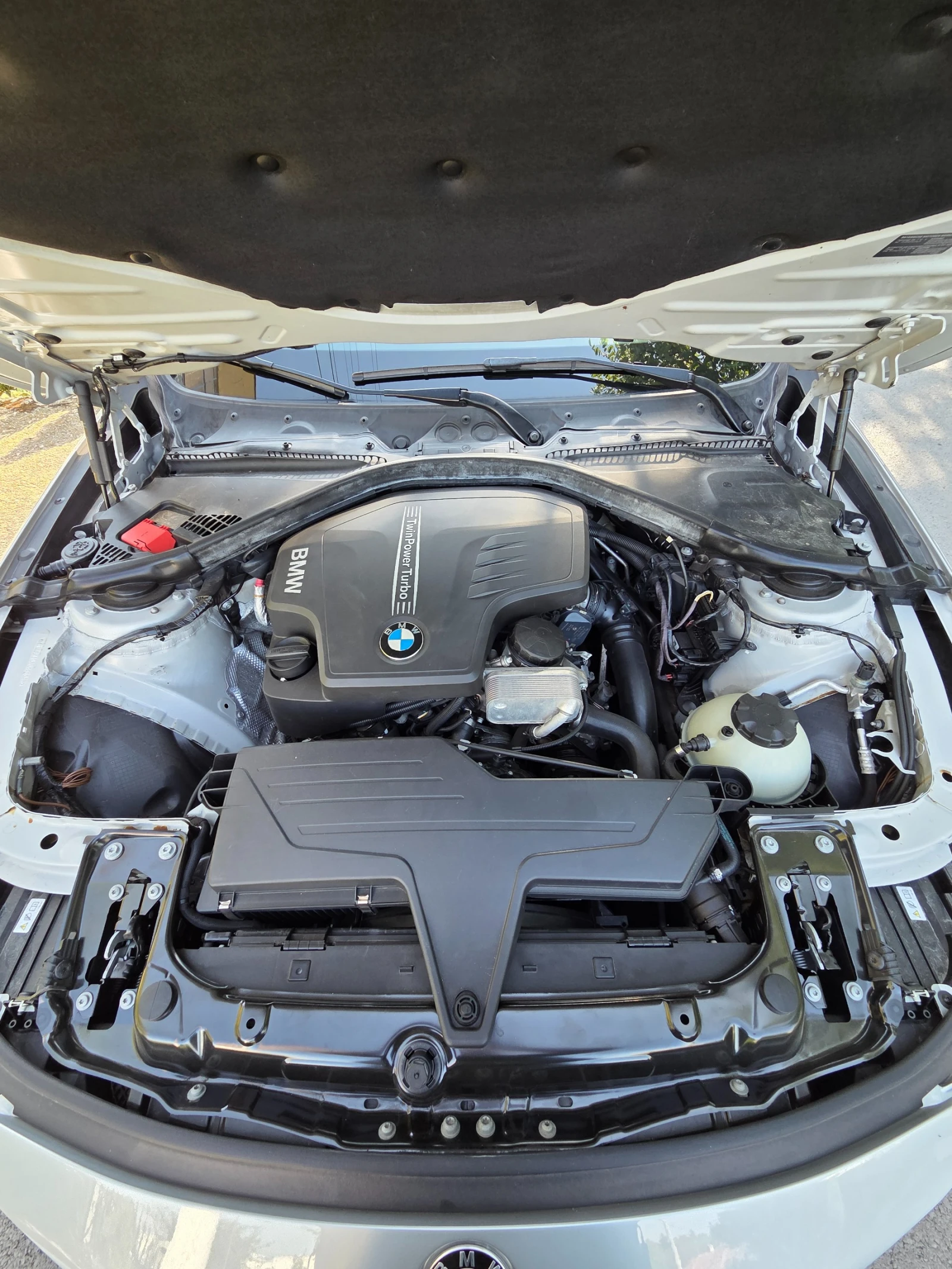 BMW 320  - изображение 9