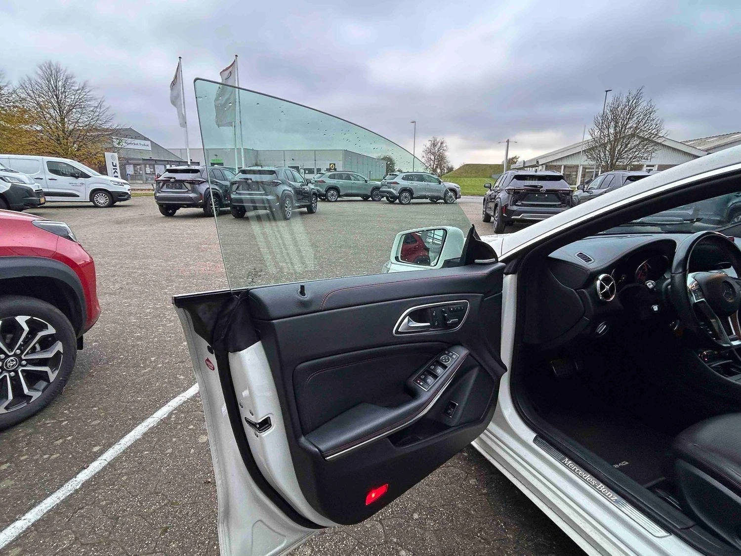 Mercedes-Benz CLA 220 ОЧАКВАН ВНОС= AMG= MEMORY= ЛИЗИНГ=  | Mobile.bg — изображение 6
