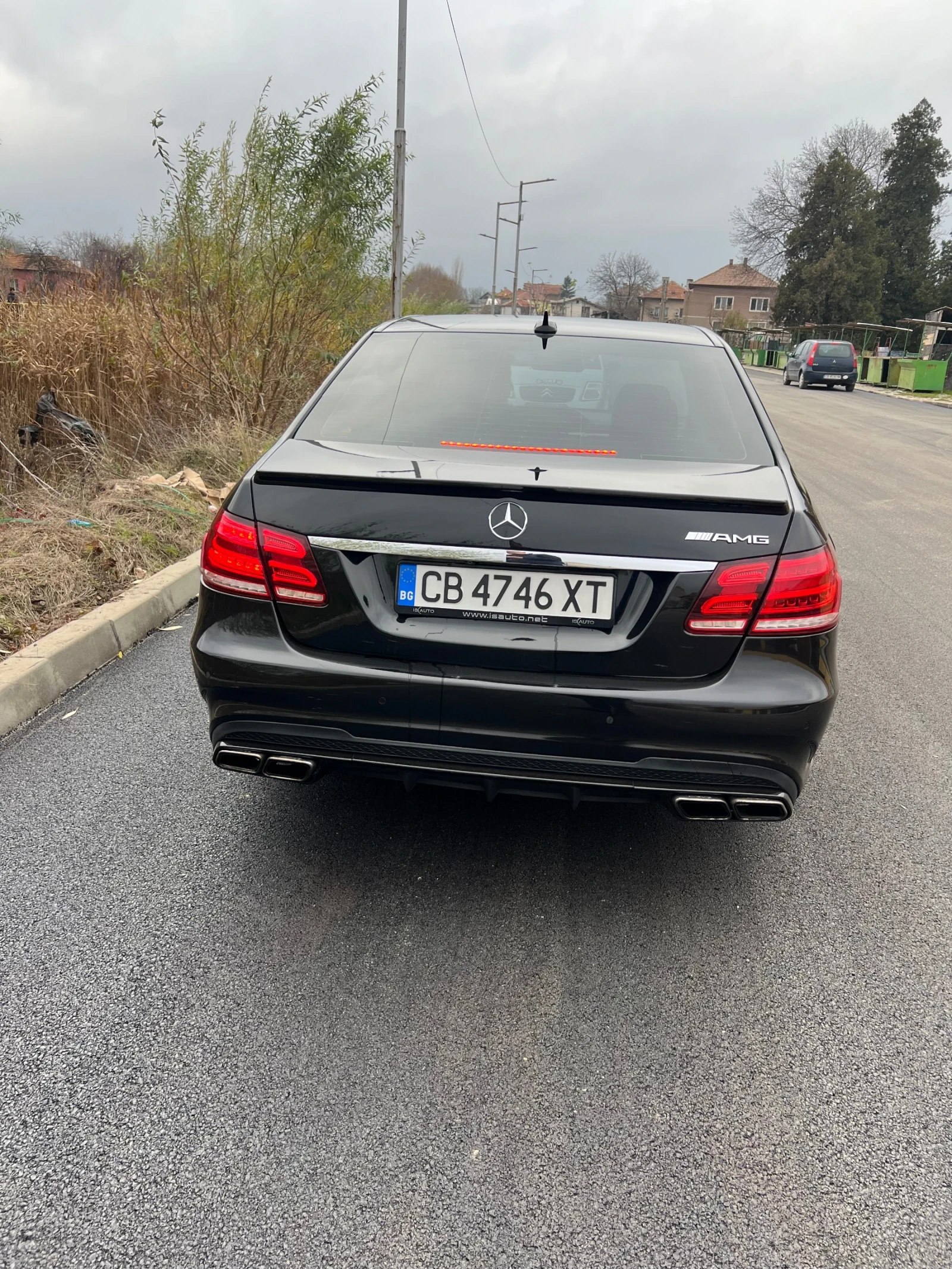 Mercedes-Benz E 350 AMG 4 MATIC  - изображение 5