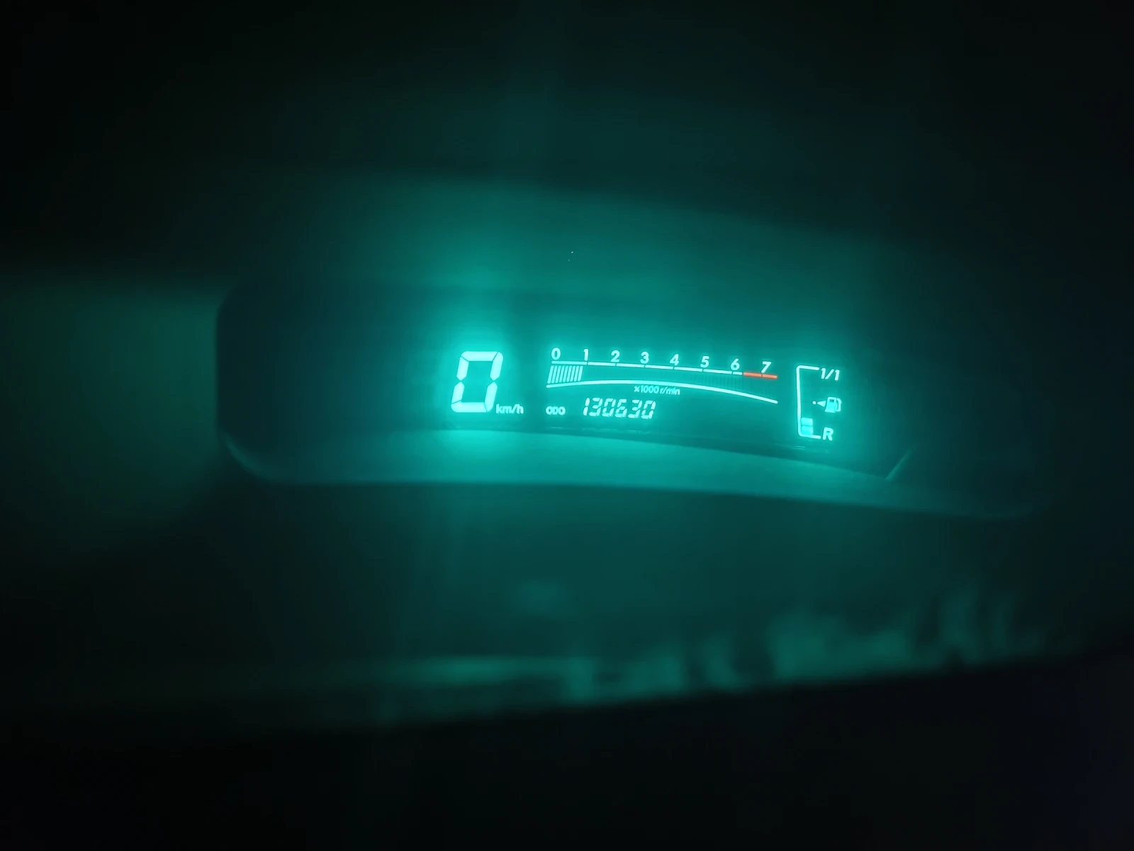 Toyota Yaris SOL/VVT-I/130 �.��./Euro 4/��������  | Mobile.bg � ����������� 14