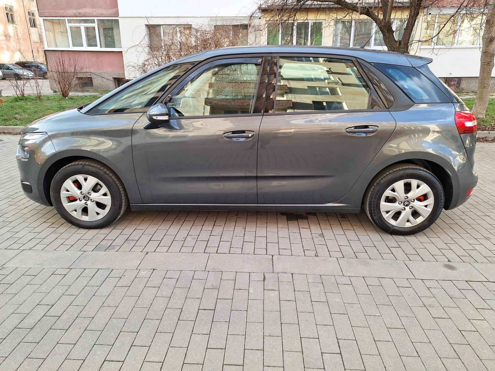 Citroen C4 Picasso 1.6 HDI Euro 5 - изображение 5