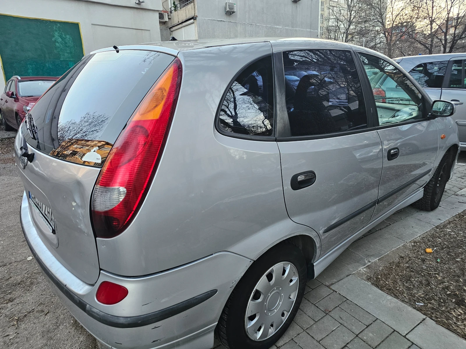 Nissan Almera tino  1.8, 2001�. | Mobile.bg � ����������� 11