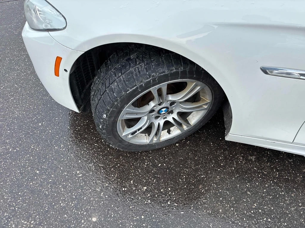 BMW 528 * 528i xDrive * CARFAX * ���� �� �� | Mobile.bg � ����������� 12