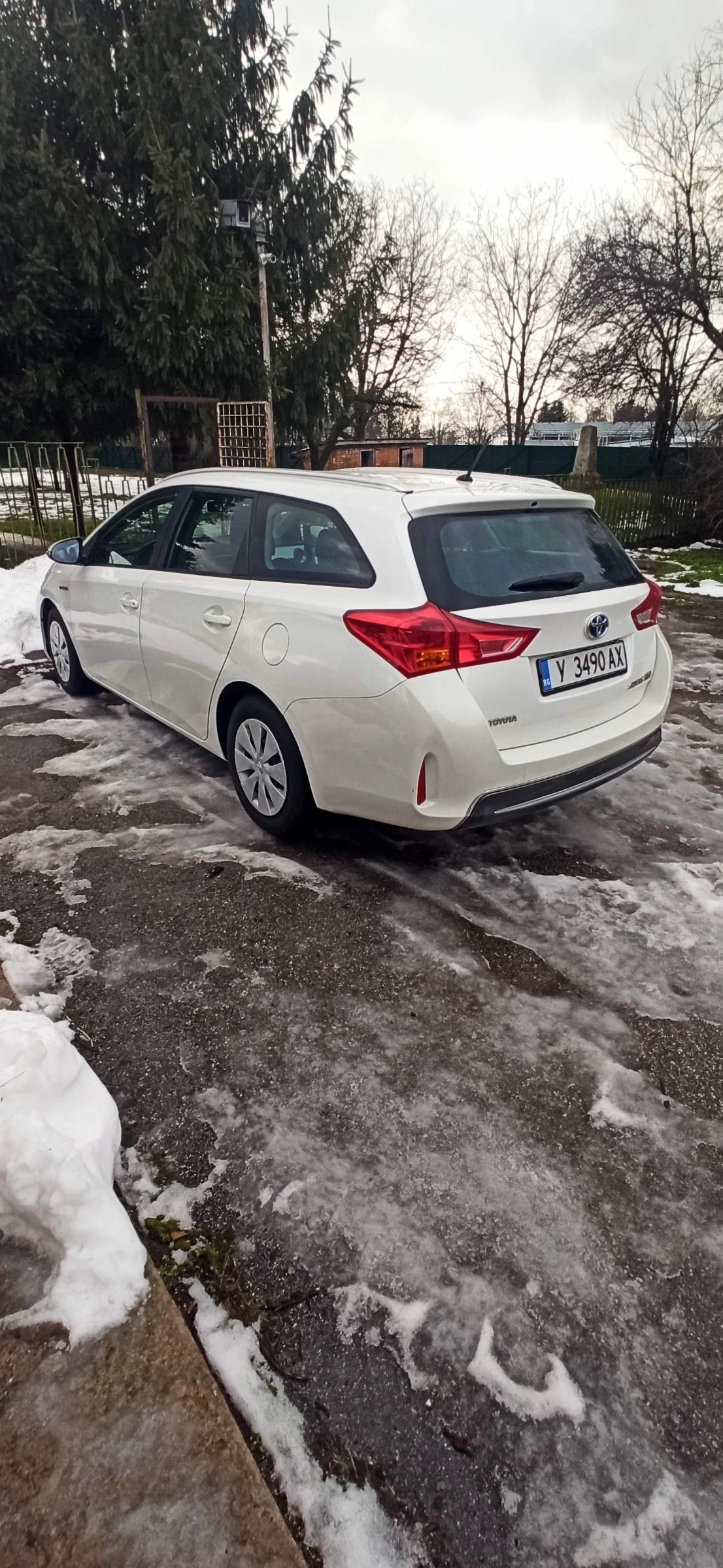 Toyota Auris  - изображение 5