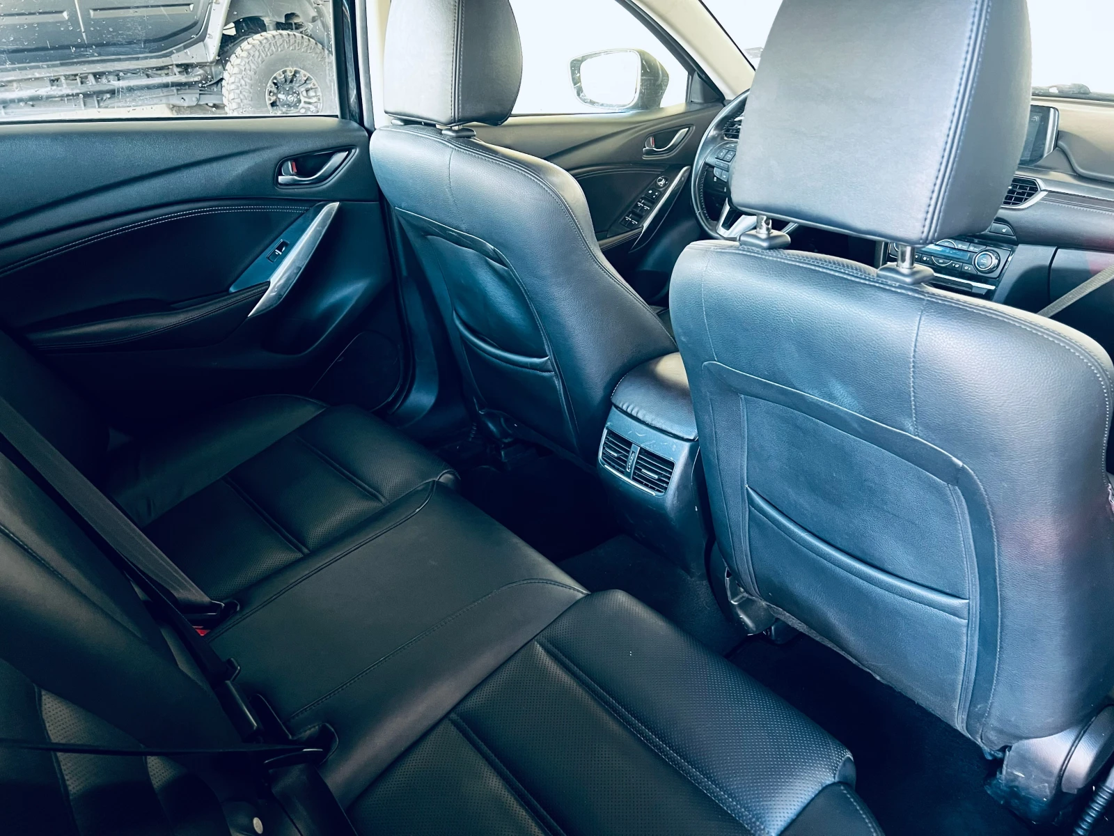 Mazda 6, снимка 9 - Автомобили и джипове - 54115400