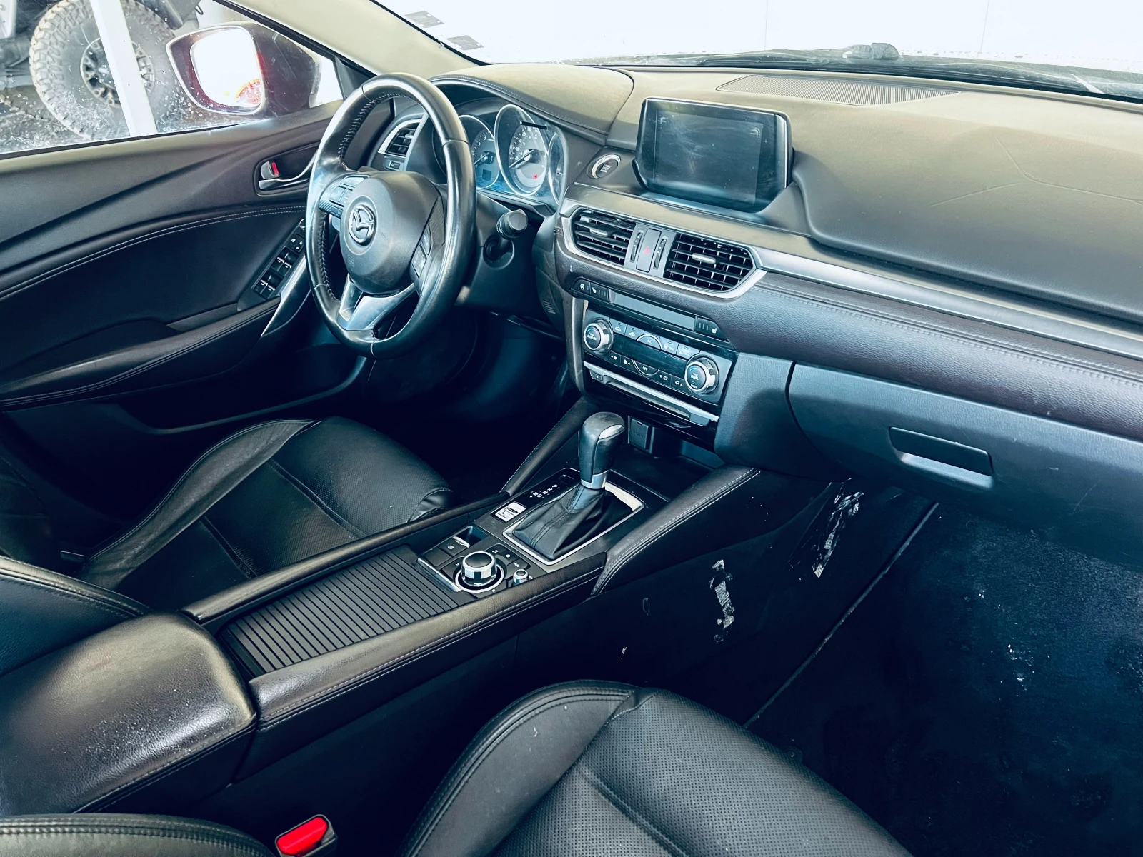 Mazda 6, снимка 8 - Автомобили и джипове - 54115400