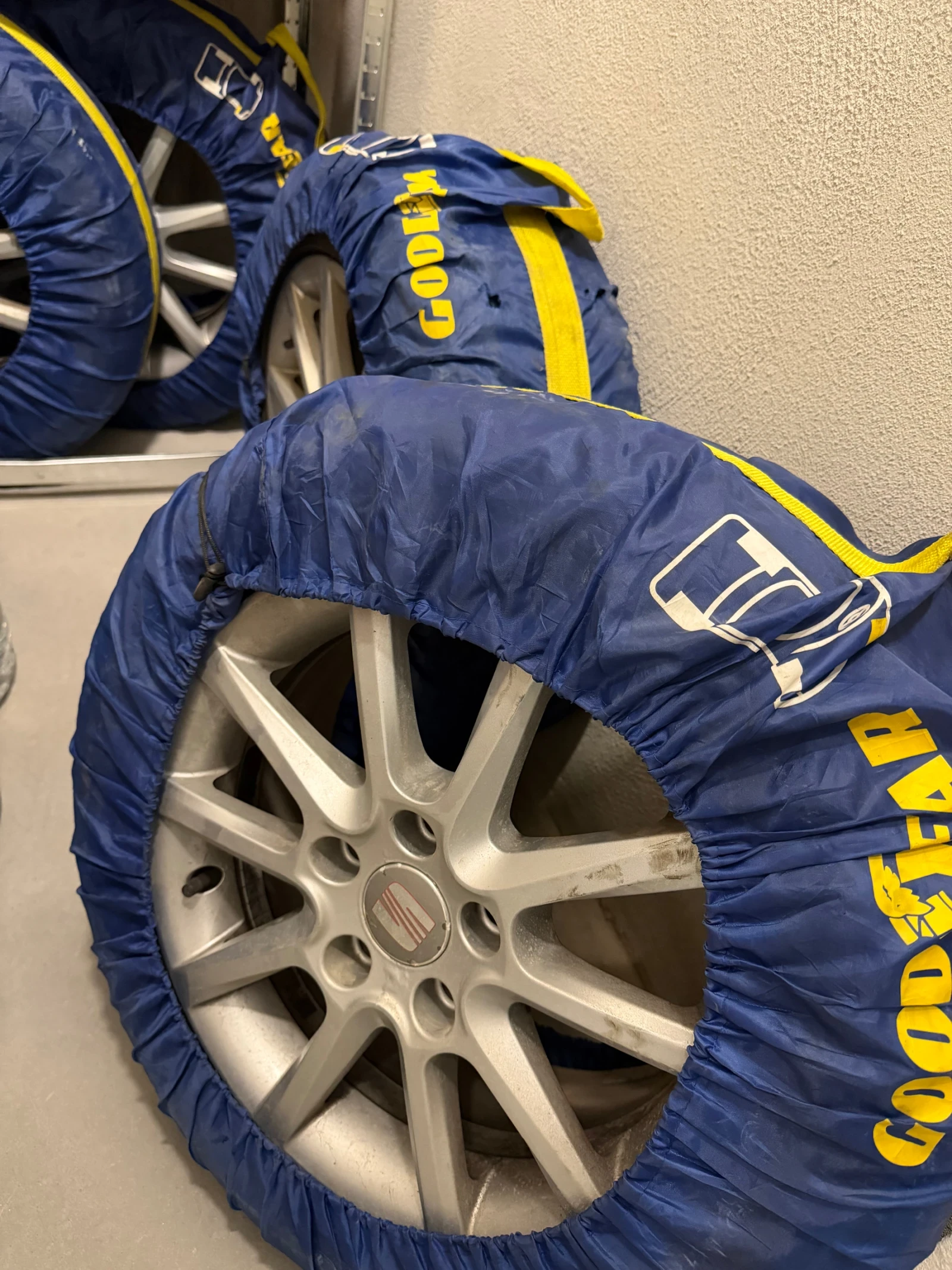 Seat Leon FR, снимка 17 - Автомобили и джипове - 54160293