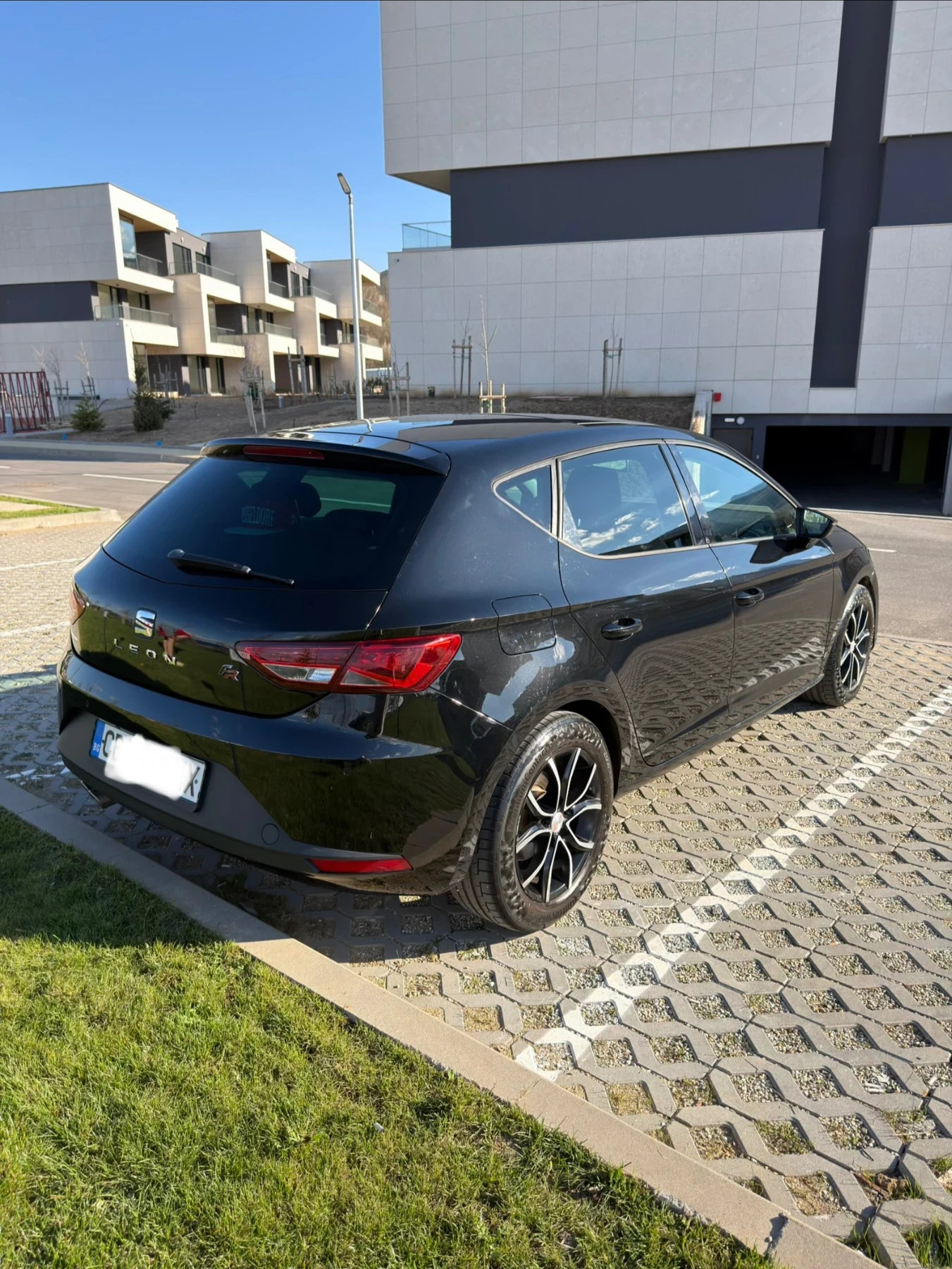 Seat Leon FR, снимка 3 - Автомобили и джипове - 54160293