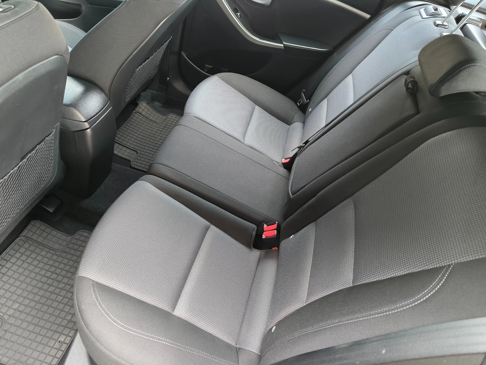 Hyundai I30 1, 6-110k.c.ABTOMAT, LED, FACELiFT, EBPO 6, снимка 13 - Автомобили и джипове - 54169053