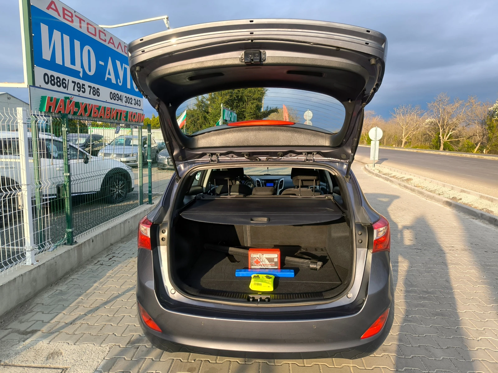 Hyundai I30 1, 6-110k.c.ABTOMAT, LED, FACELiFT, EBPO 6, снимка 14 - Автомобили и джипове - 54169053