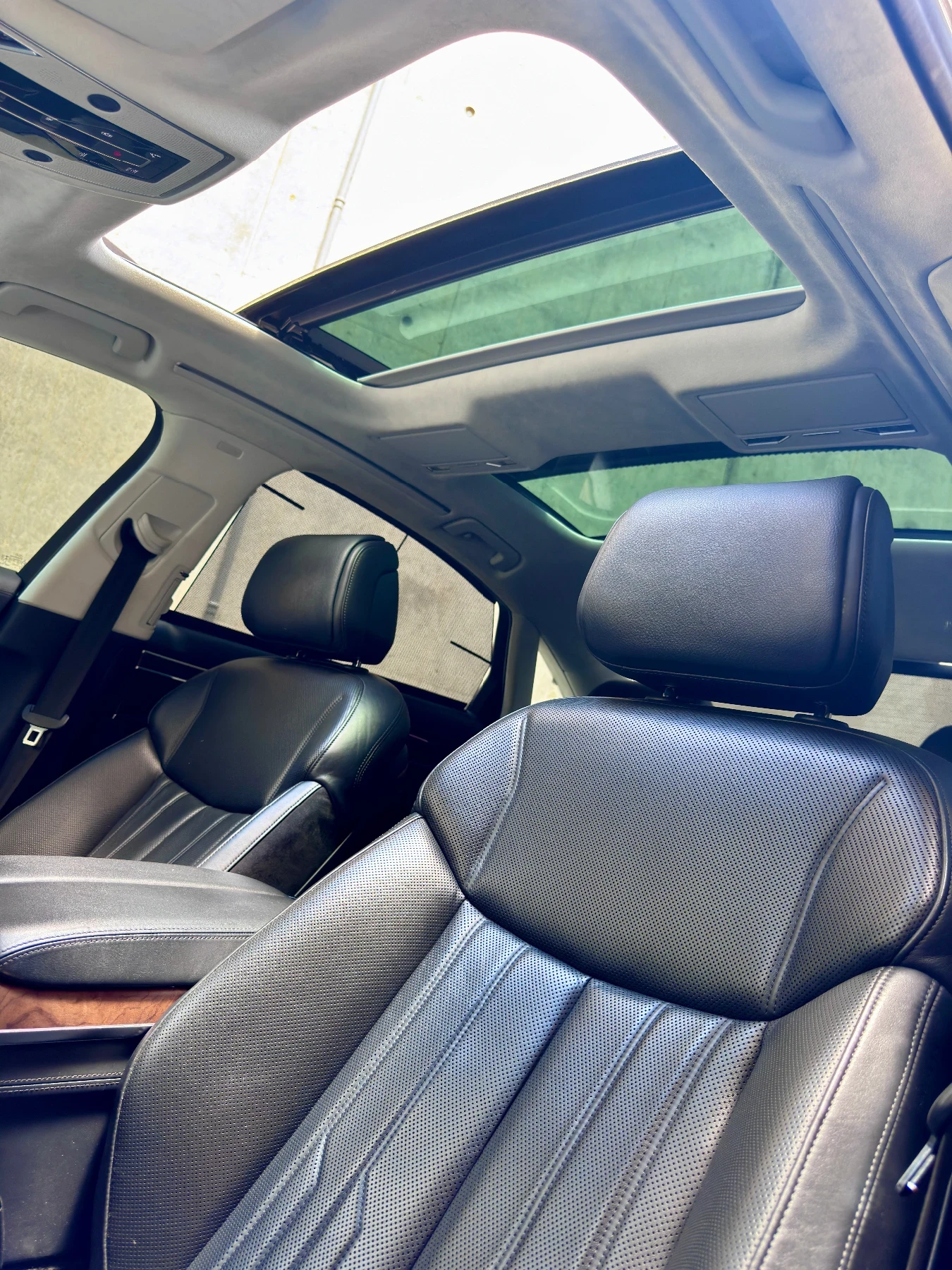 Audi A8 55 TFSI / Long, снимка 10 - Автомобили и джипове - 54181206