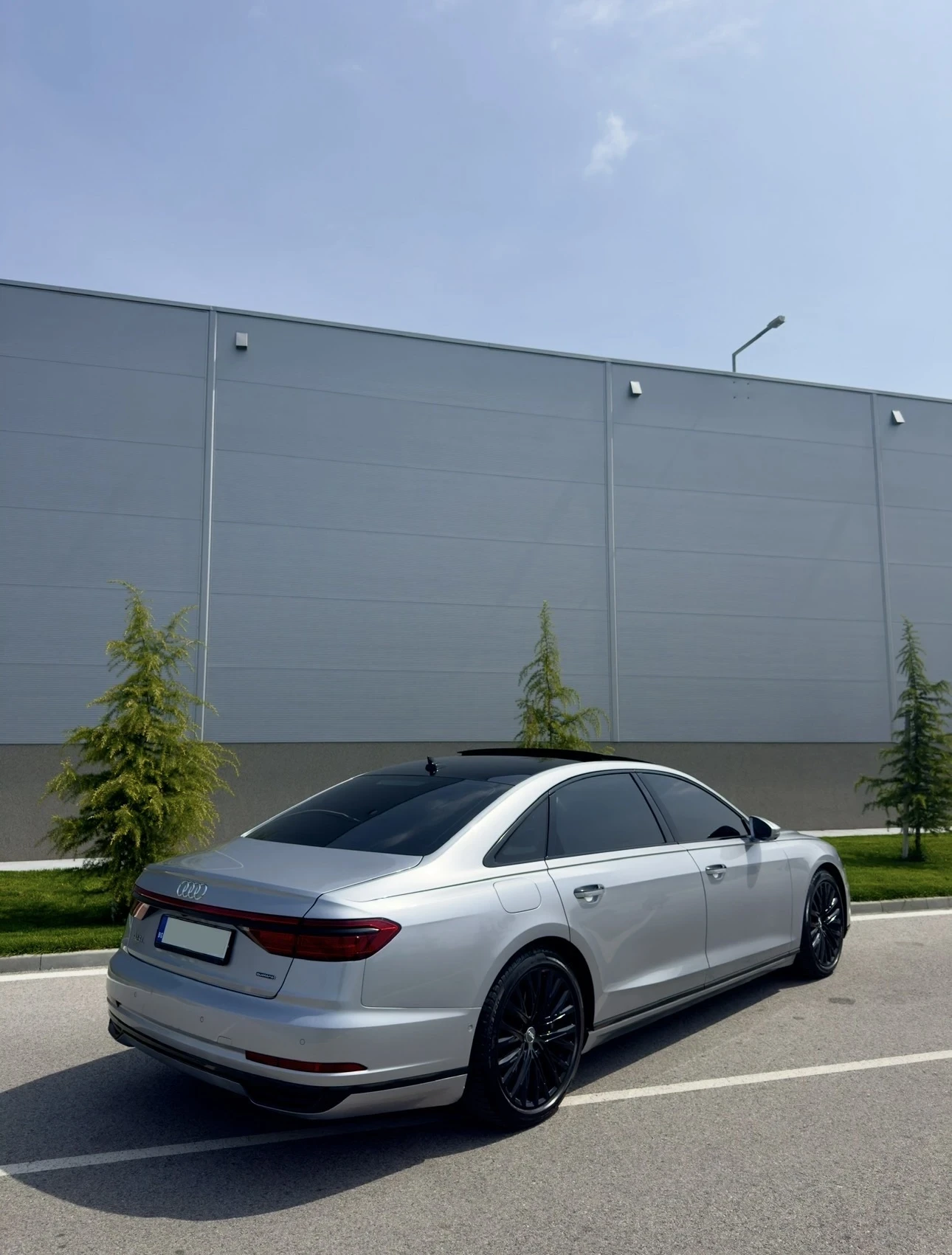 Audi A8 55 TFSI / Long, снимка 3 - Автомобили и джипове - 54181206