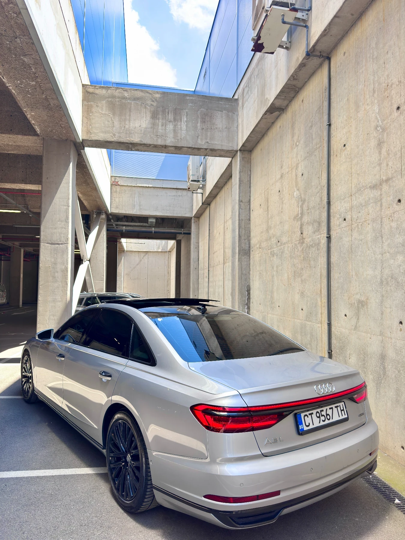 Audi A8 55 TFSI / Long, снимка 3 - Автомобили и джипове - 54181206