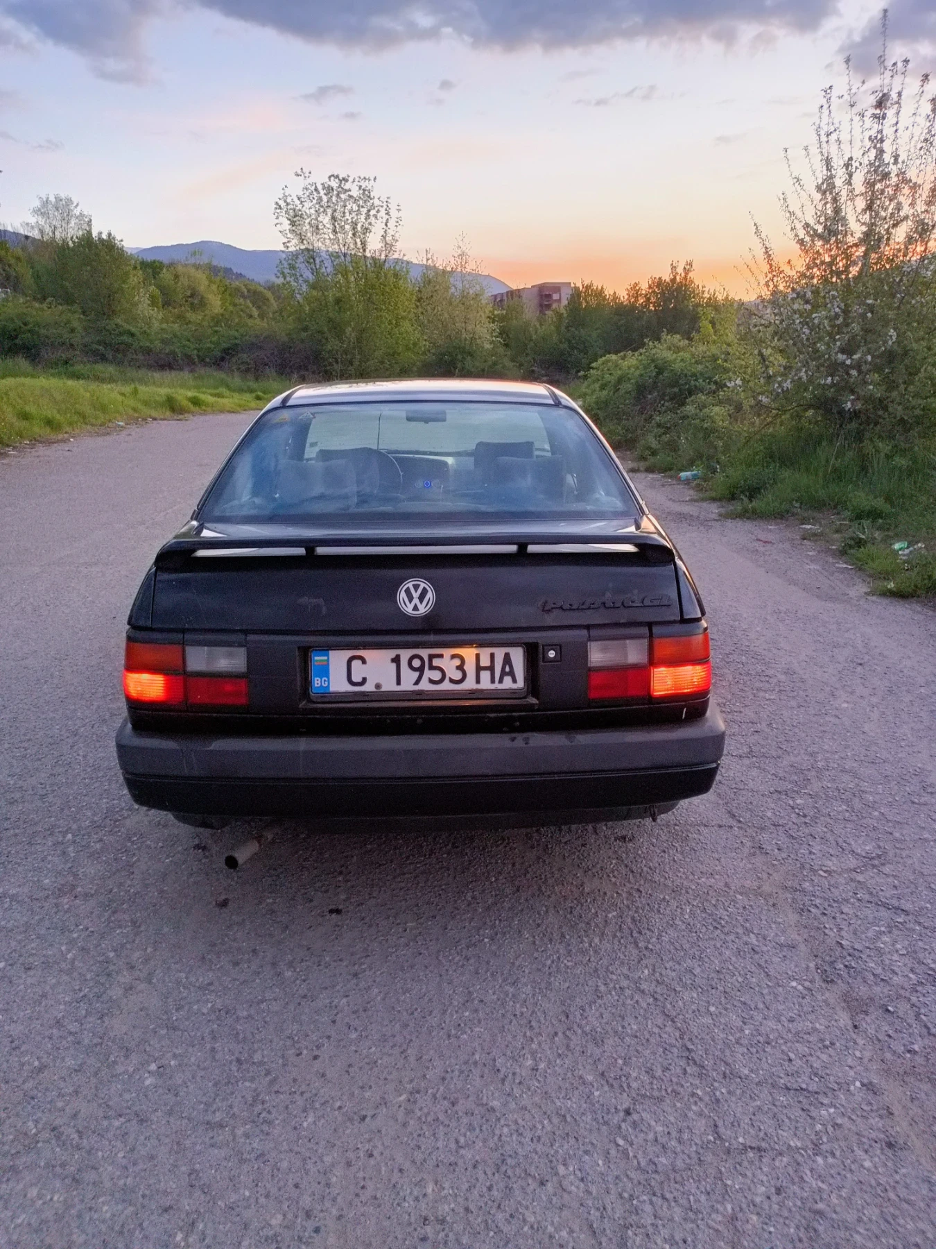 VW Passat С газ, снимка 14 - Автомобили и джипове - 54314545