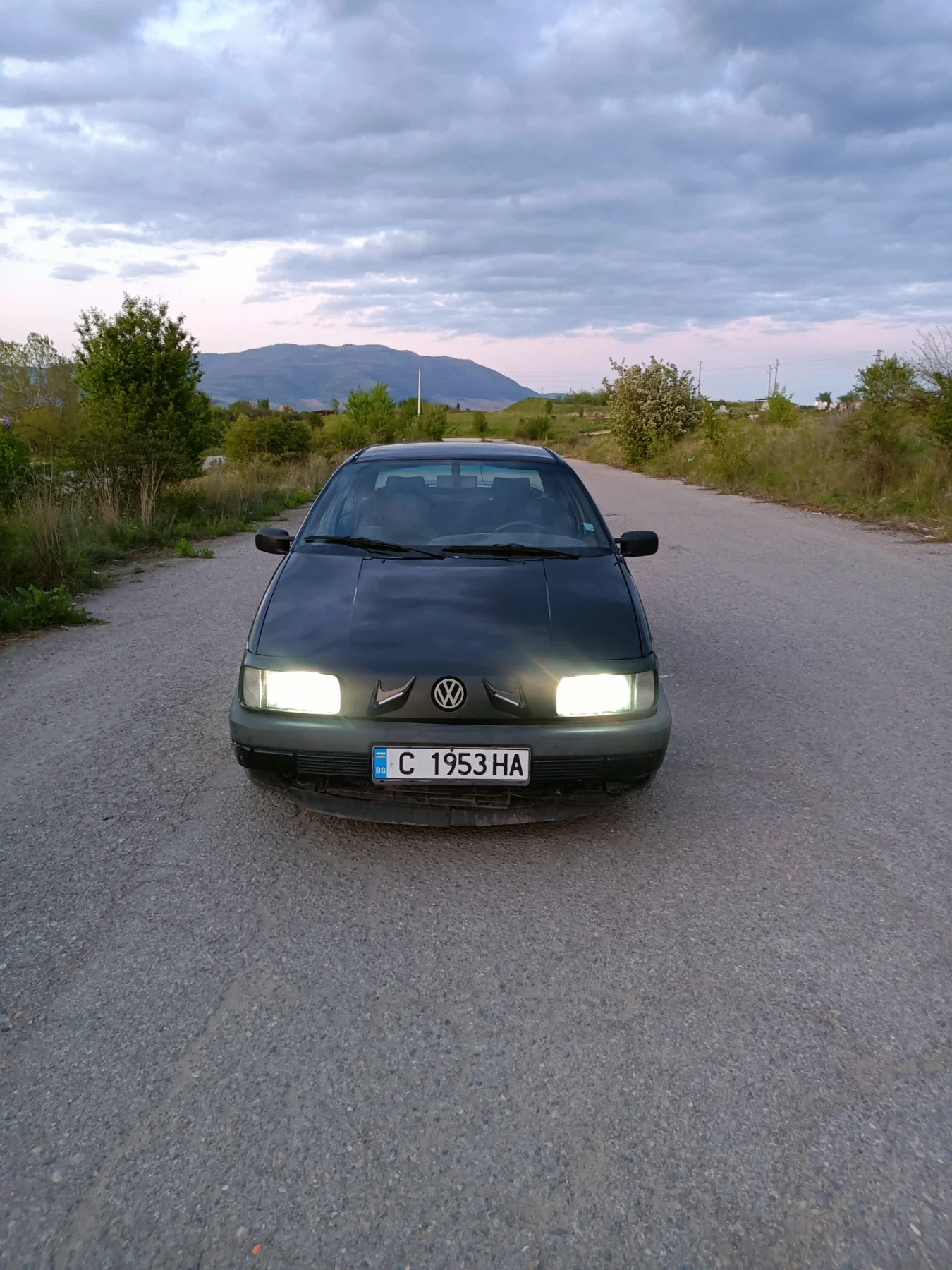 VW Passat С газ, снимка 10 - Автомобили и джипове - 54314545