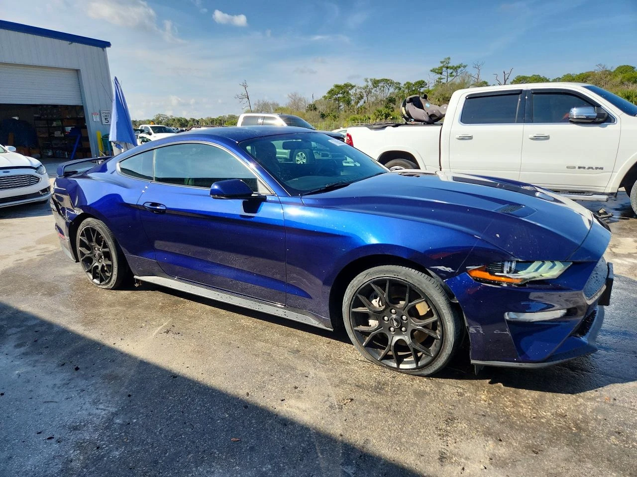 Ford Mustang 2.3l EcoBoost Fastback, снимка 4 - Автомобили и джипове - 54351434