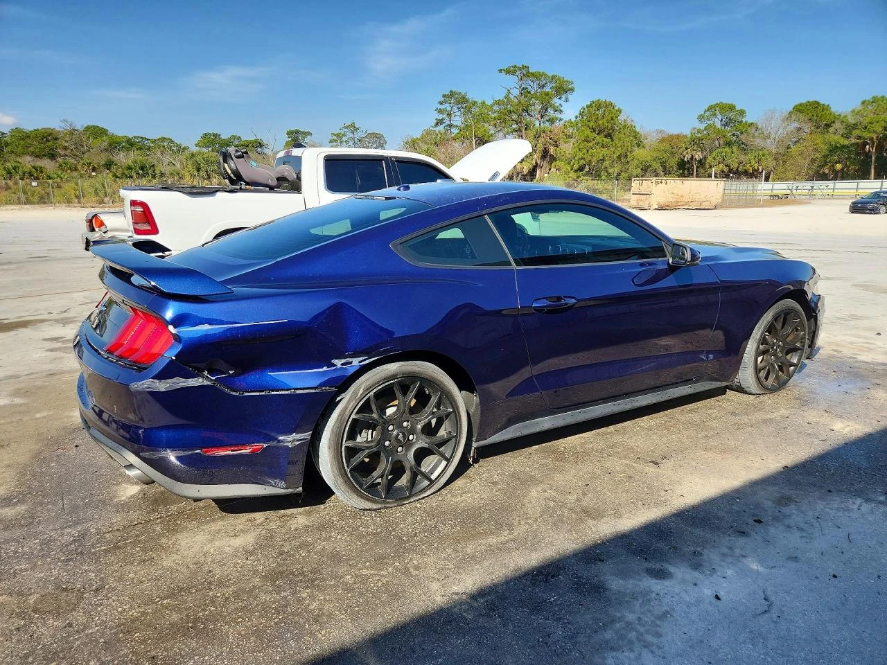 Ford Mustang 2.3l EcoBoost Fastback, снимка 3 - Автомобили и джипове - 54351434