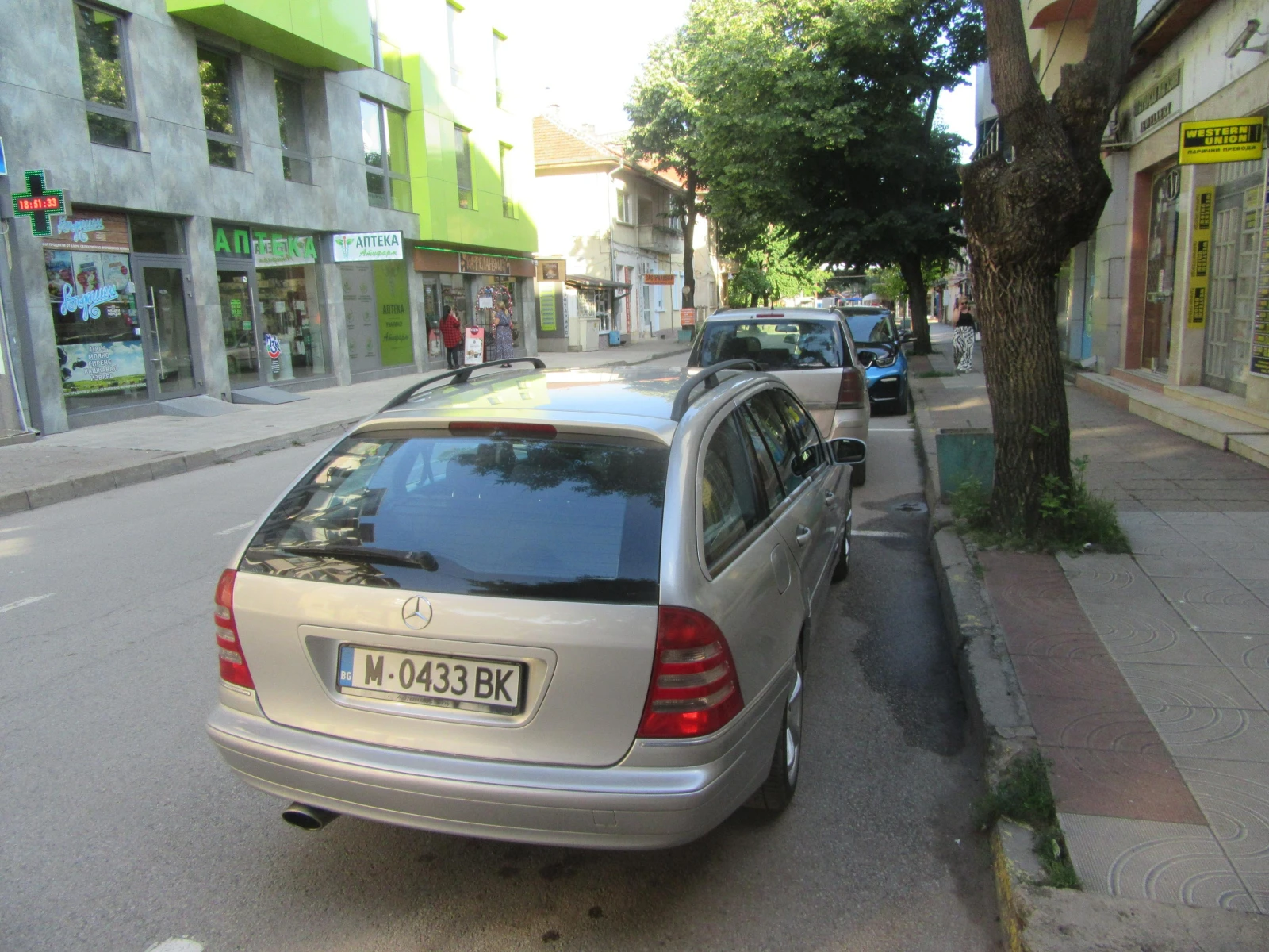 Mercedes-Benz C 180 T Kompressor Avantgarde, снимка 5 - Автомобили и джипове - 54870232