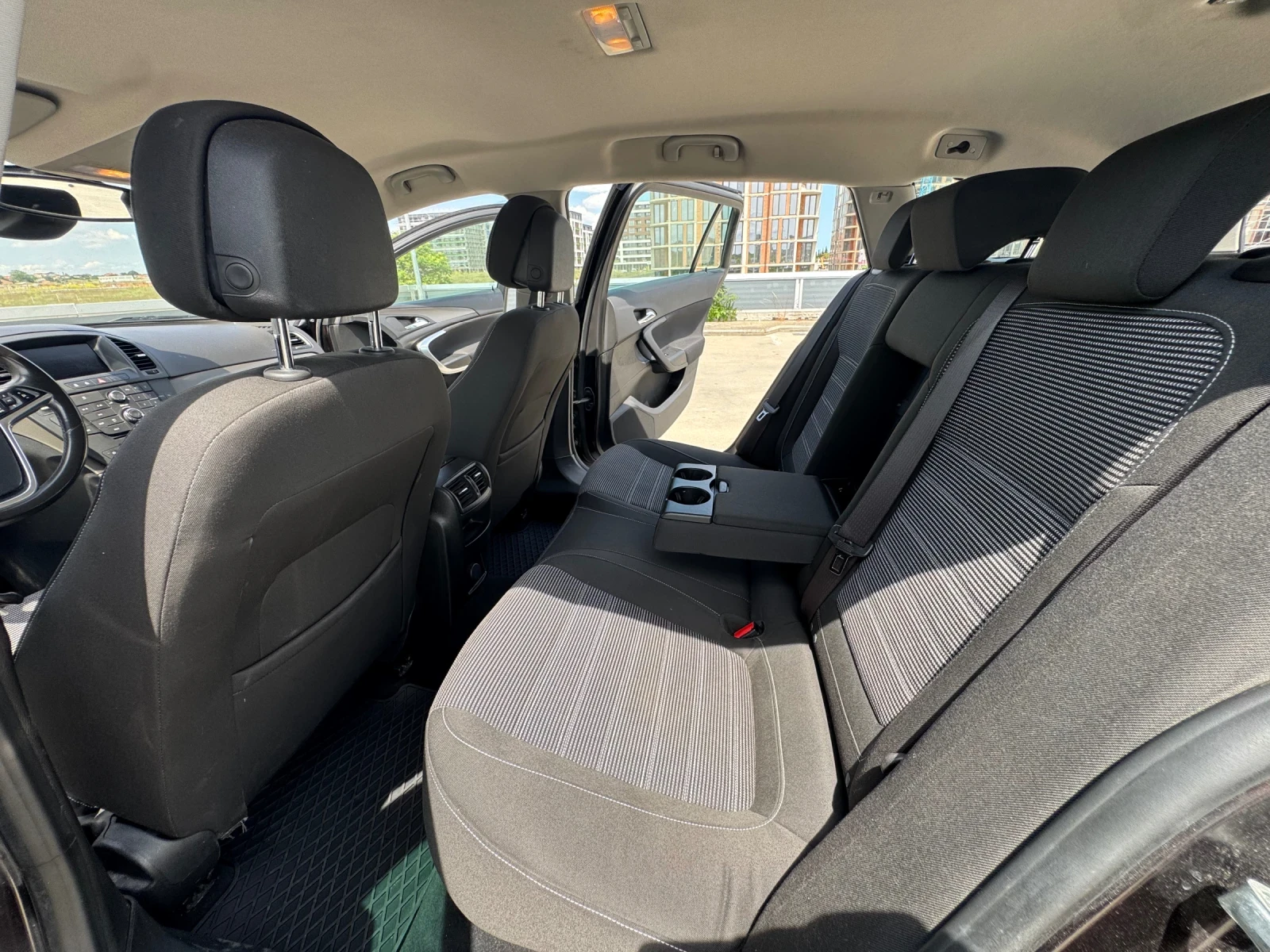 Opel Insignia SPORTS TOURER SW | Mobile.bg � ����������� 14