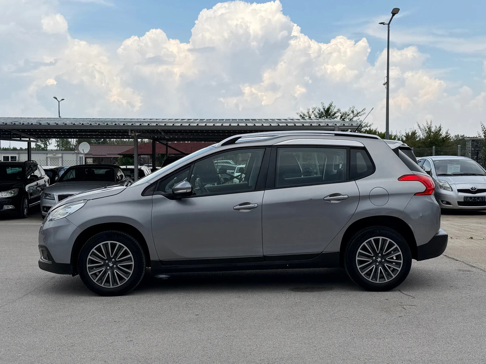 Peugeot 2008 1.2i ИТАЛИЯ, снимка 2 - Автомобили и джипове - 55016317