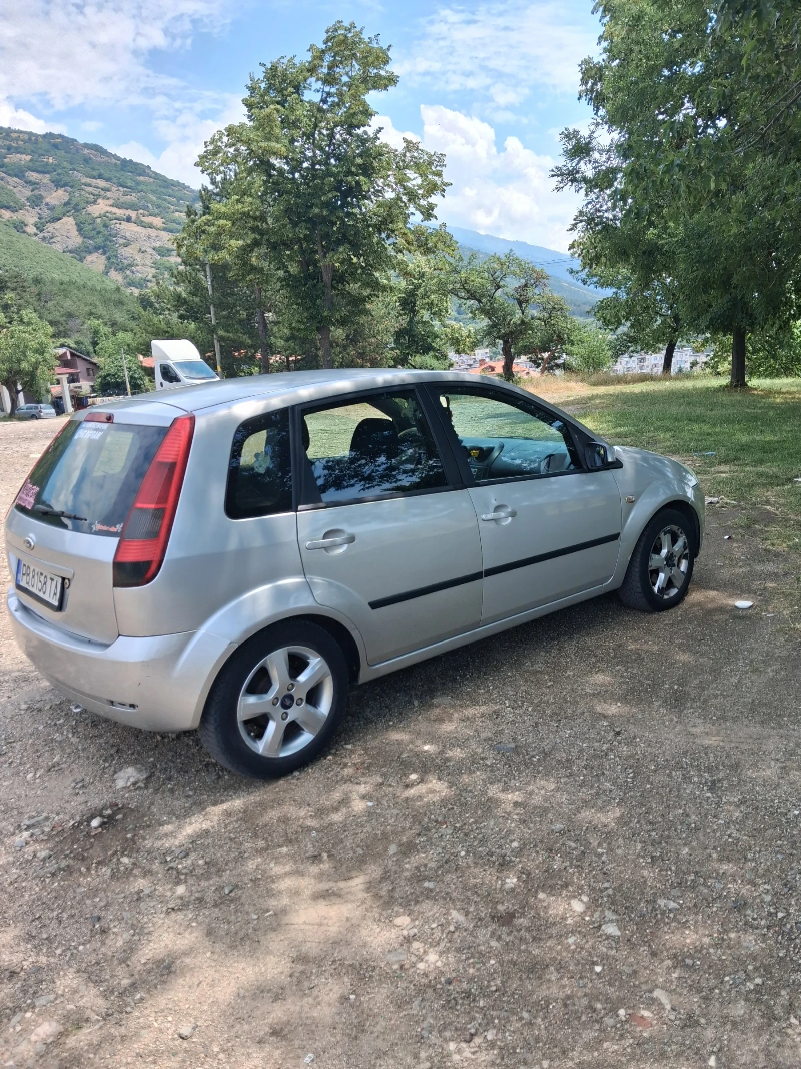 Ford Fiesta, снимка 6 - Автомобили и джипове - 55133045