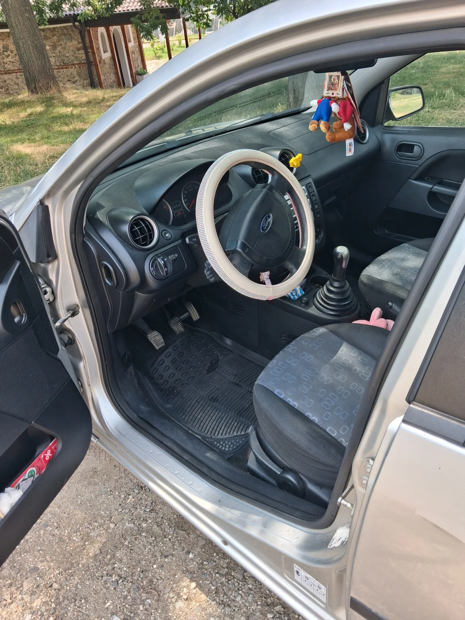 Ford Fiesta, снимка 9 - Автомобили и джипове - 55133045