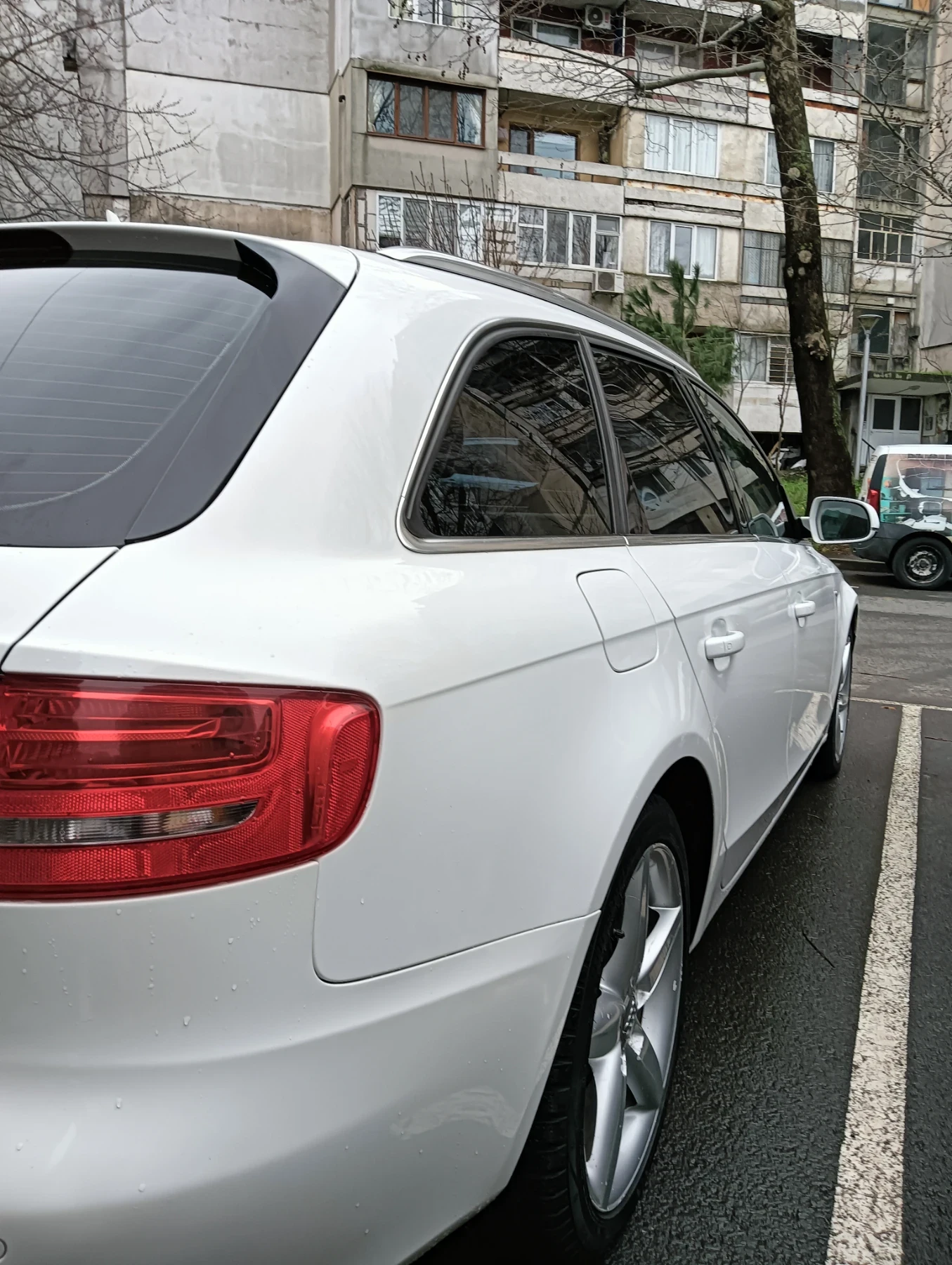 Audi A4 3.0, снимка 3 - Автомобили и джипове - 55223776