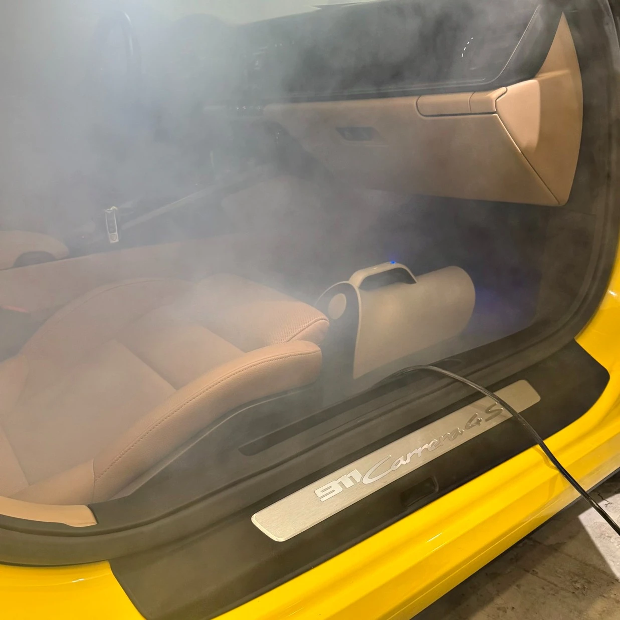 Porsche 911 Carrera 4S* 360* ЛЮК* ПОДГРЕВ ВОЛАН* КРАЙНА ЦЕНА, снимка 3 - Автомобили и джипове - 55336511