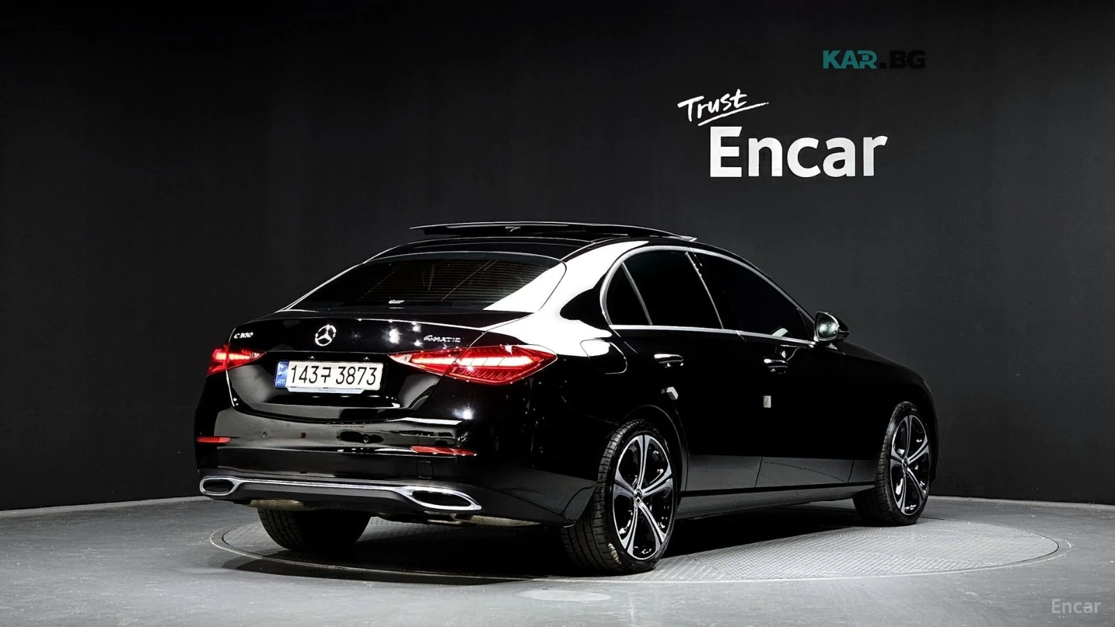 Mercedes-Benz C 300 4MATIC* AVANTGARDE* КОЖА* ПОДГРЕВ* PANO* 360, снимка 2 - Автомобили и джипове - 55730400