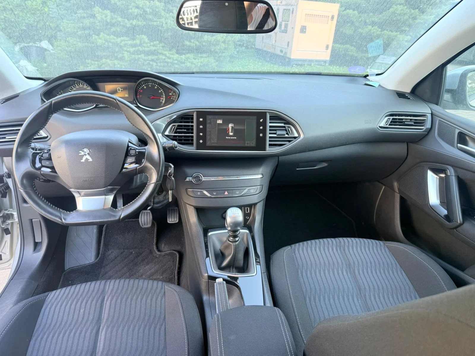 Peugeot 308 SW - КОМБИ, снимка 6 - Автомобили и джипове - 55993409