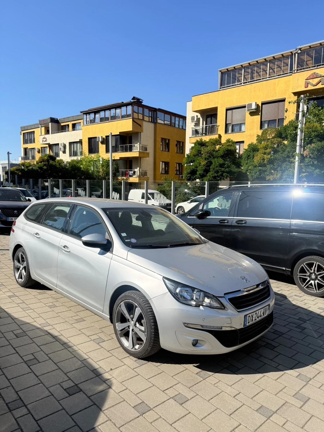 Peugeot 308 SW - КОМБИ, снимка 2 - Автомобили и джипове - 55993409