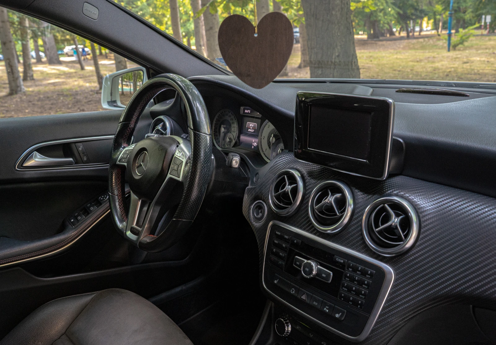 Mercedes-Benz A 200 AMG LINE/4MATIC, снимка 10 - Автомобили и джипове - 56275328