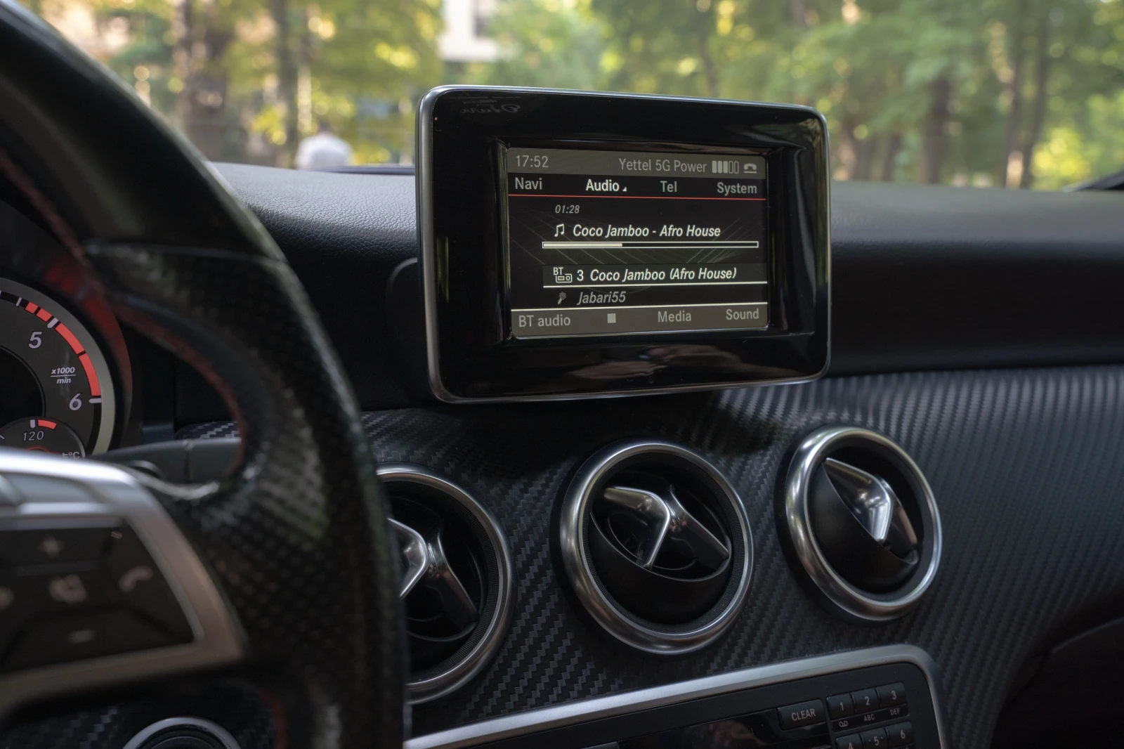 Mercedes-Benz A 200 AMG LINE/4MATIC, снимка 8 - Автомобили и джипове - 56275328