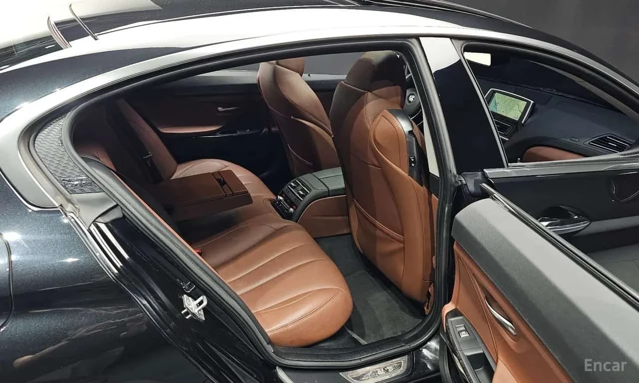 BMW 640 Gran Coupe/ФИНАНСИРАНЕ, снимка 11 - Автомобили и джипове - 56332031