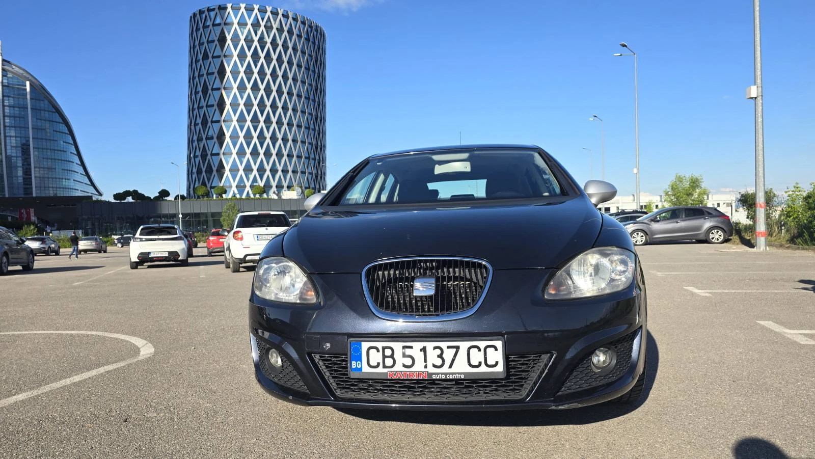 Seat Leon, снимка 2 - Автомобили и джипове - 56608987