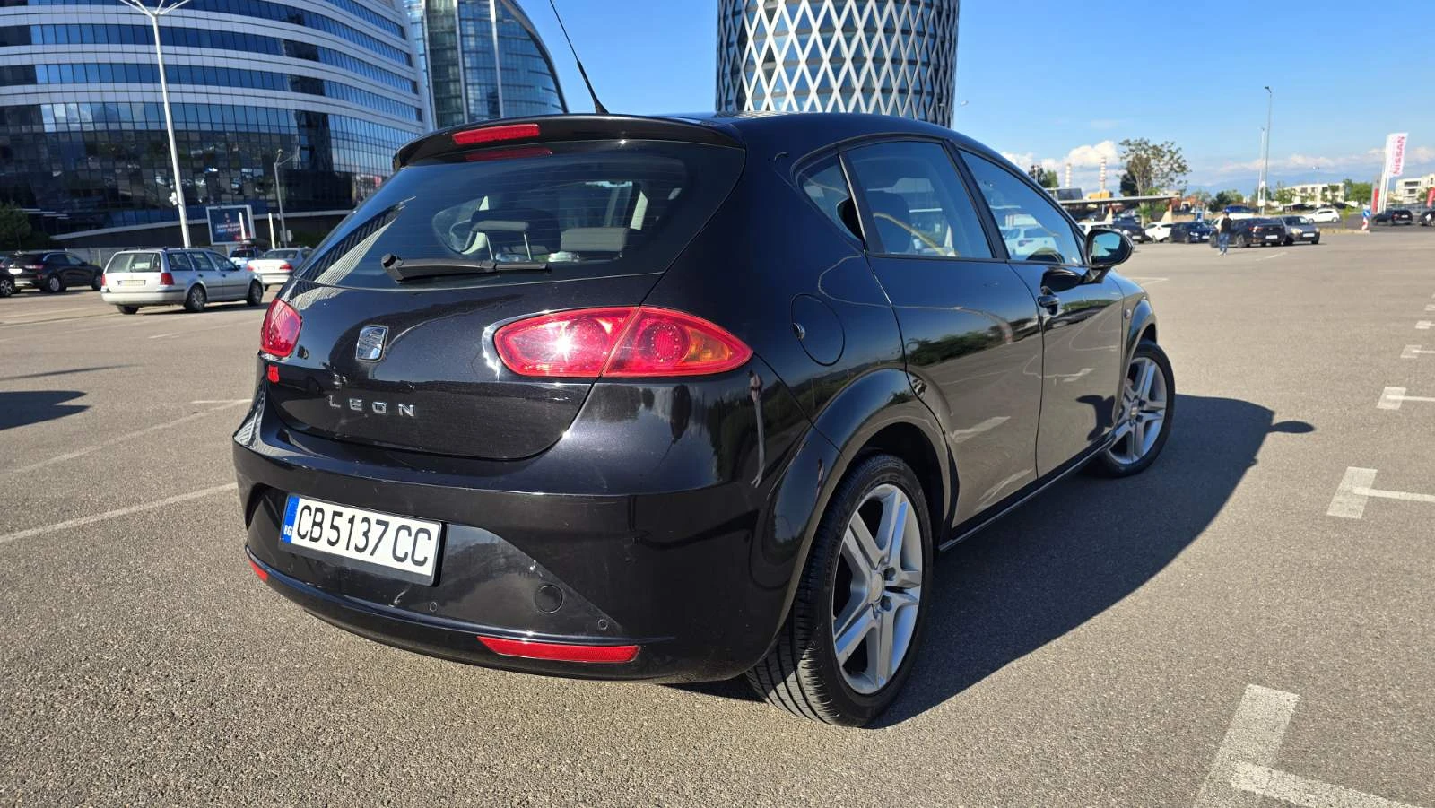 Seat Leon, снимка 7 - Автомобили и джипове - 56608987