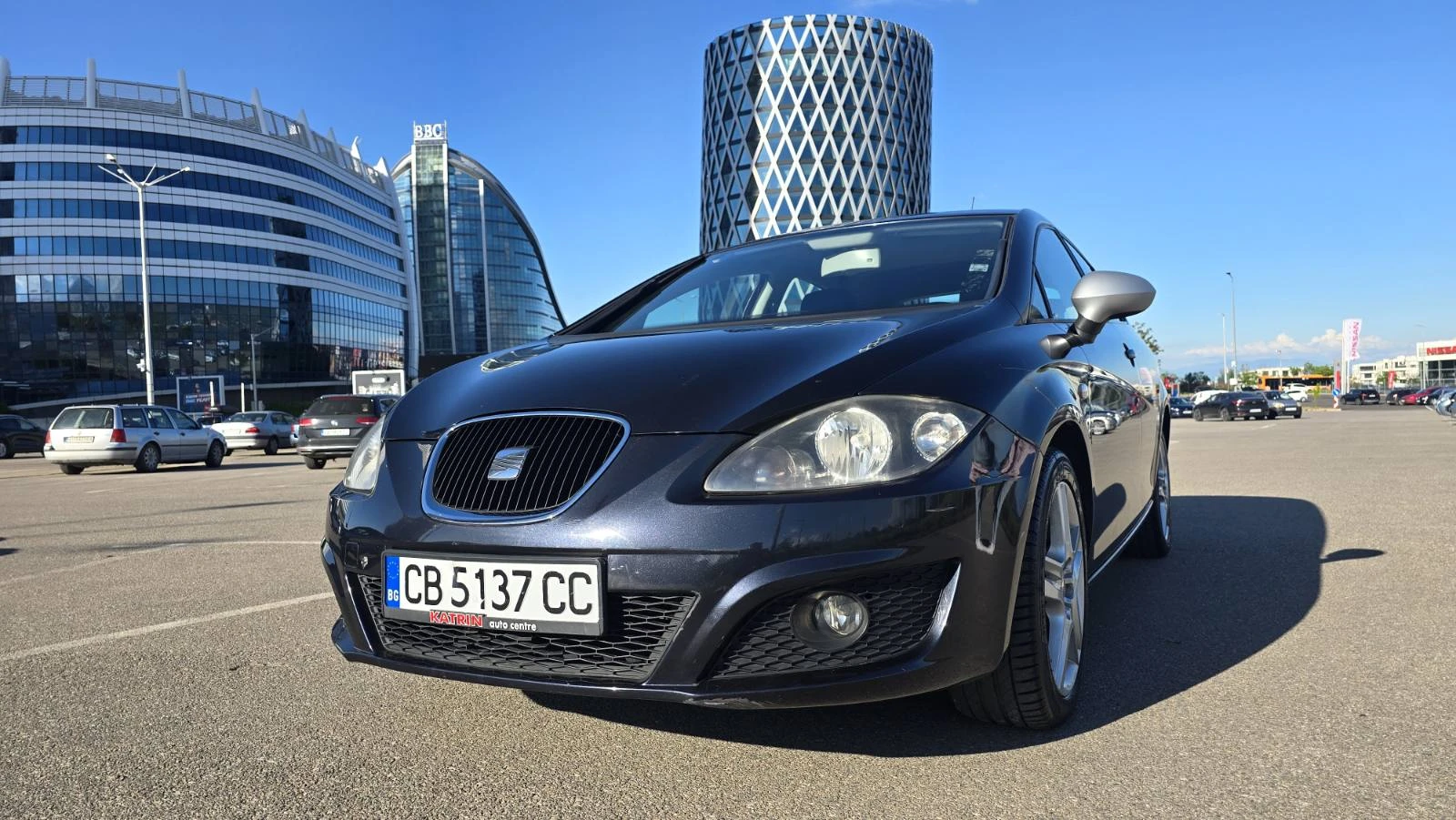 Seat Leon, снимка 4 - Автомобили и джипове - 56608987