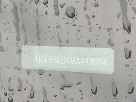Mercedes-Benz GLE 450 / BURMESTER / ПАНОРАМА / ДИСТРОНИК / 2 КЛЮЧА - 29990 € - 96872859 17