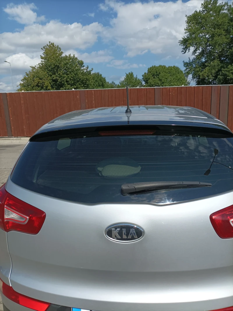 Kia Sportage, снимка 3 - Автомобили и джипове - 50984351