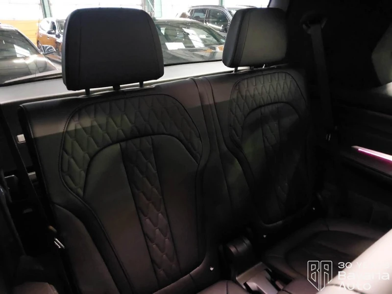 BMW X7 40d xDrive M Sport Paket Sportautomatic, снимка 9 - Автомобили и джипове - 52669787