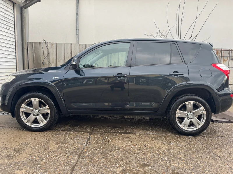 Toyota Rav4 2.2 D-Cat, снимка 6 - Автомобили и джипове - 53132733