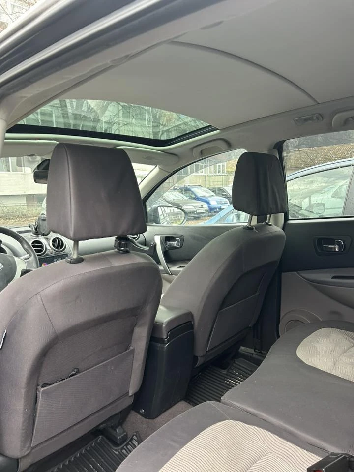 Nissan Qashqai, снимка 12 - Автомобили и джипове - 52843229