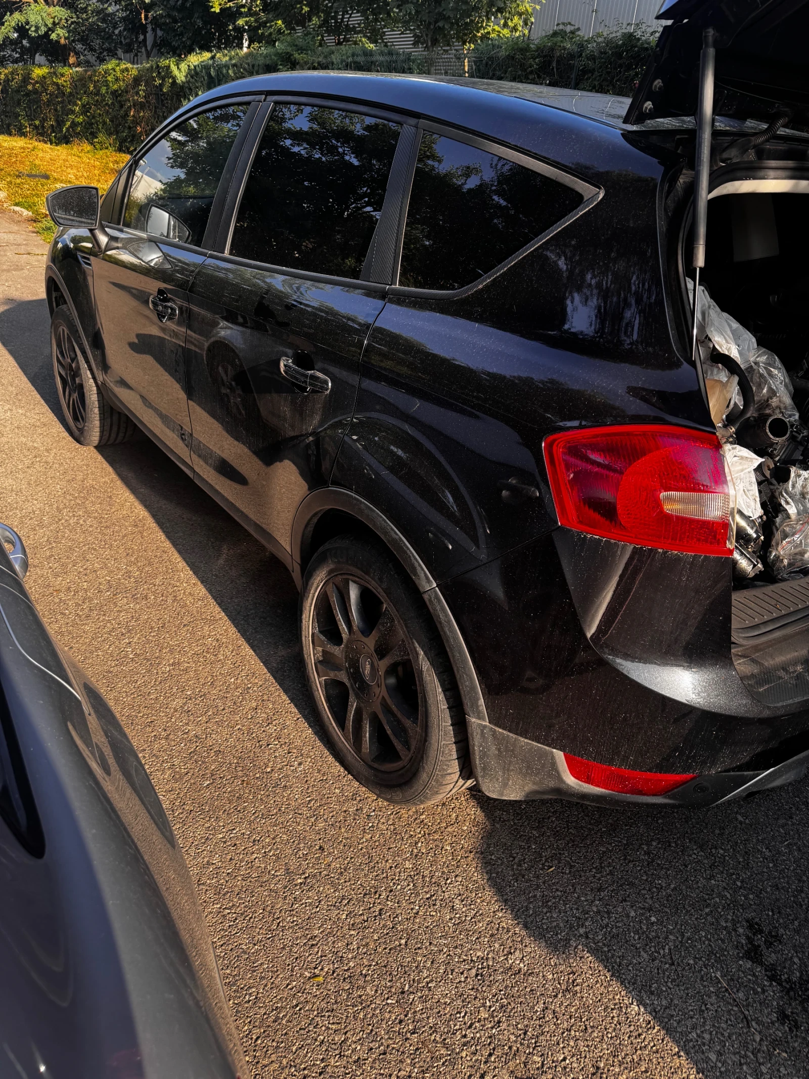 Ford Kuga  - изображение 4