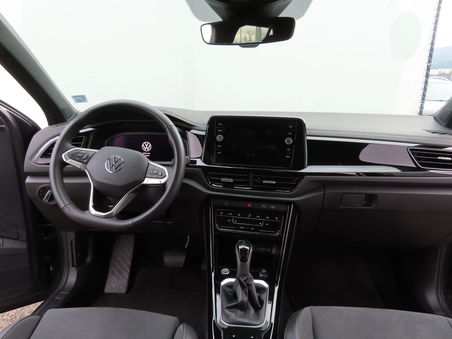 VW T-Roc VW T- Roc Style Plus 1.5 TSI OPF DSG | Mobile.bg � ����������� 5