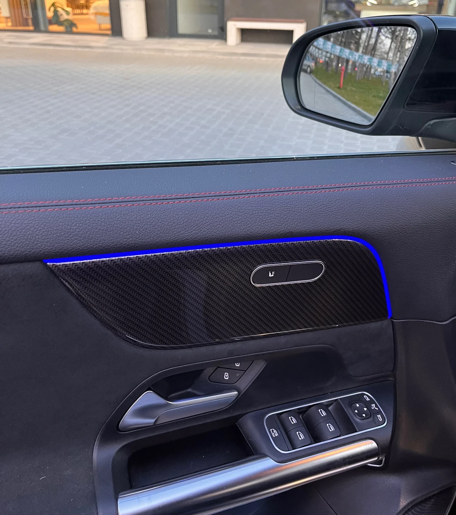 Mercedes-Benz GLA AMG line 4 MATIK, снимка 9 - Автомобили и джипове - 53952353