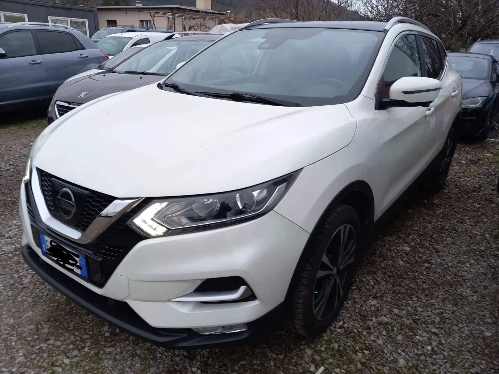 Nissan Qashqai 1.2I-ГАЗ-TEKNA-360-КАМЕРА-ПАНОРАМА-KEY LESS-FULL
