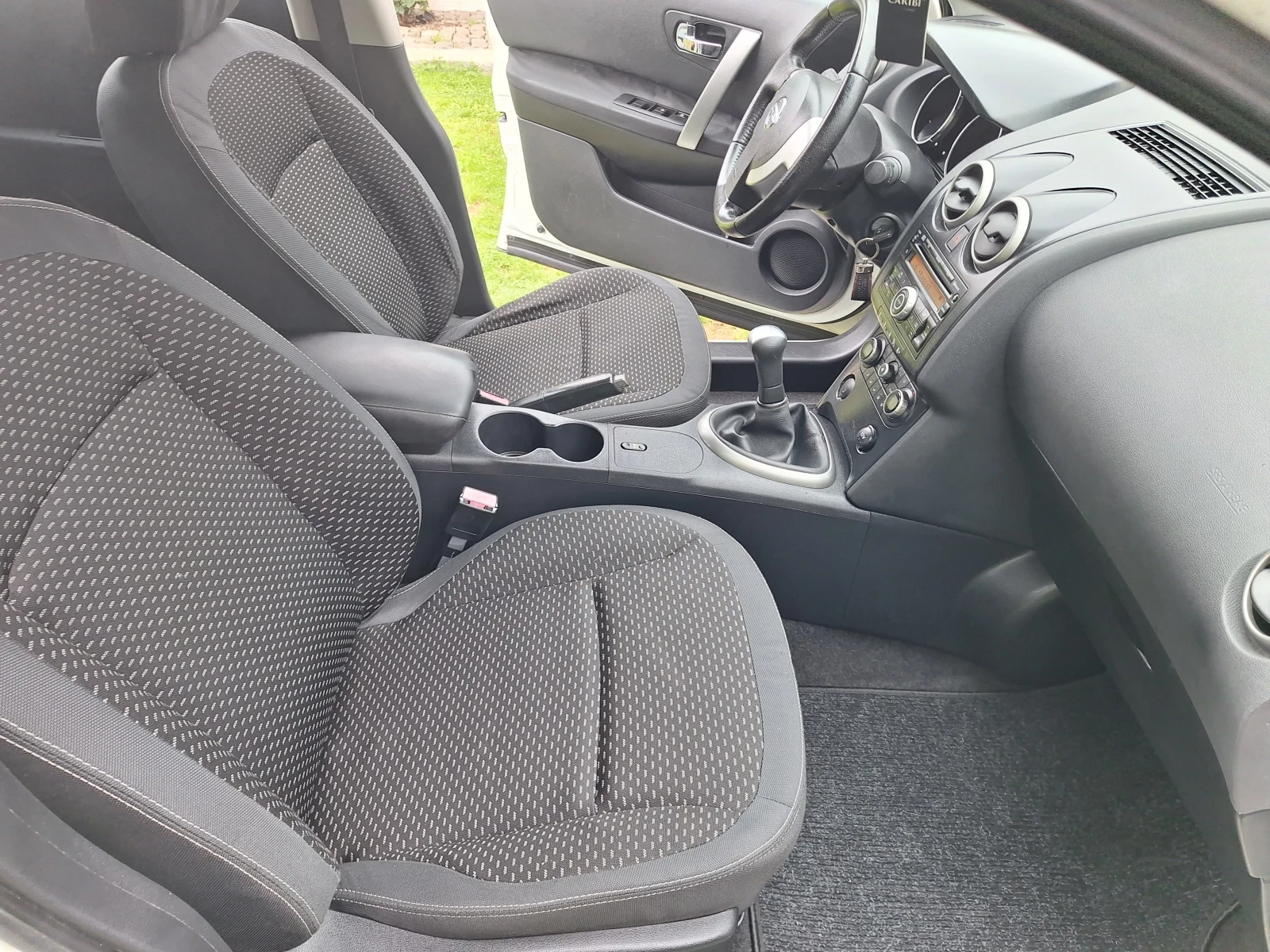 Nissan Qashqai 1.6  | Mobile.bg � ����������� 12