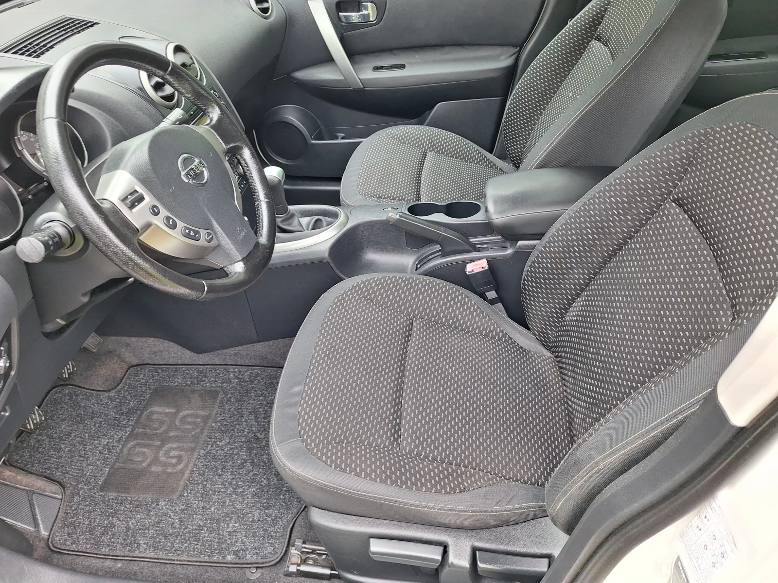 Nissan Qashqai 1.6  | Mobile.bg � ����������� 9