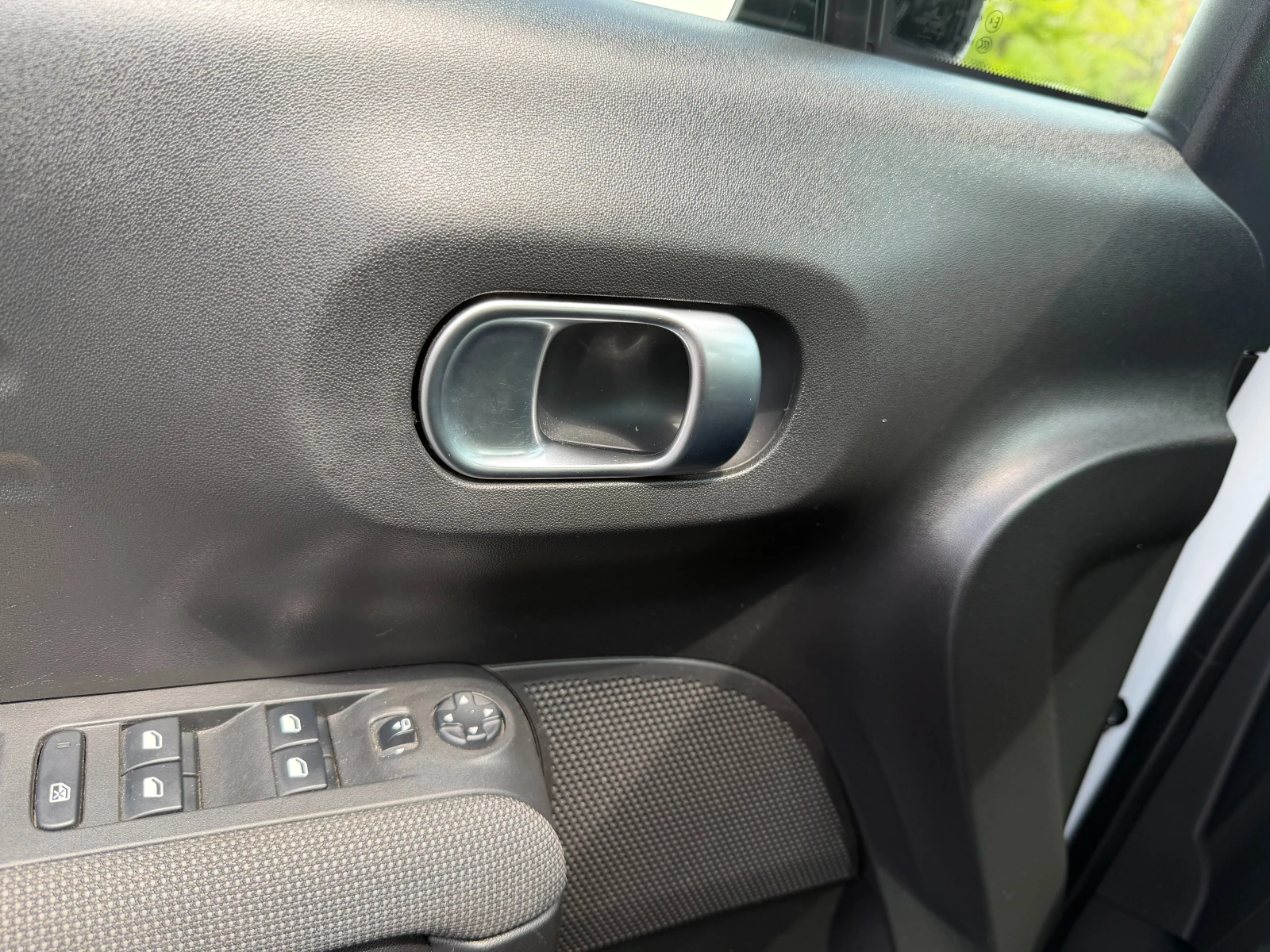Citroen C3 Aircross, снимка 15 - Автомобили и джипове - 54638169
